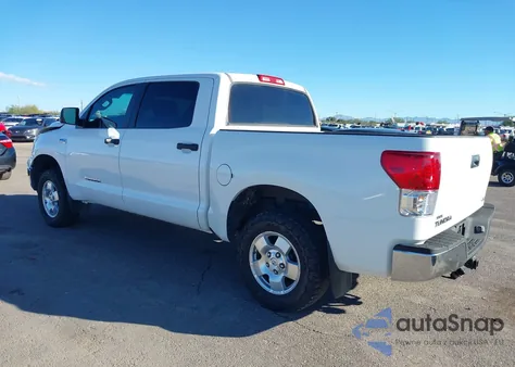 2011 Toyota Tundra Grade 5.7L V8 из США, поврежденный, VIN 5TFDY5F11BX203934